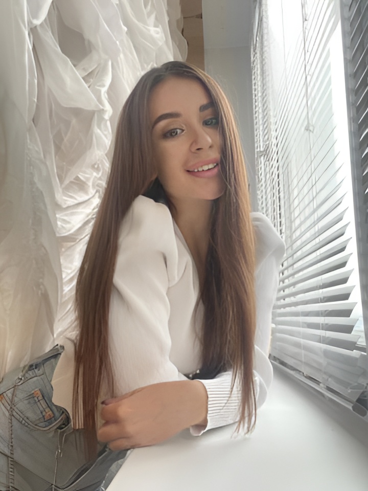 Индивидуалка Алиса, доступна для личного знакомства от 2000 руб