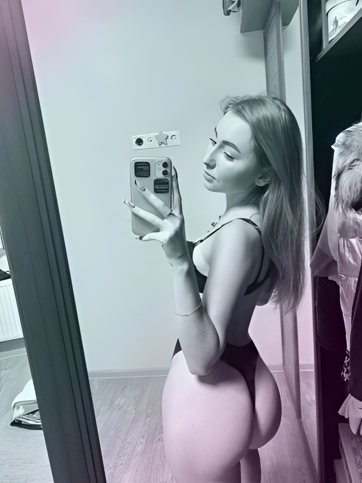 Ида привлекальеная девушка из Владикавказа цена от 4000 руб