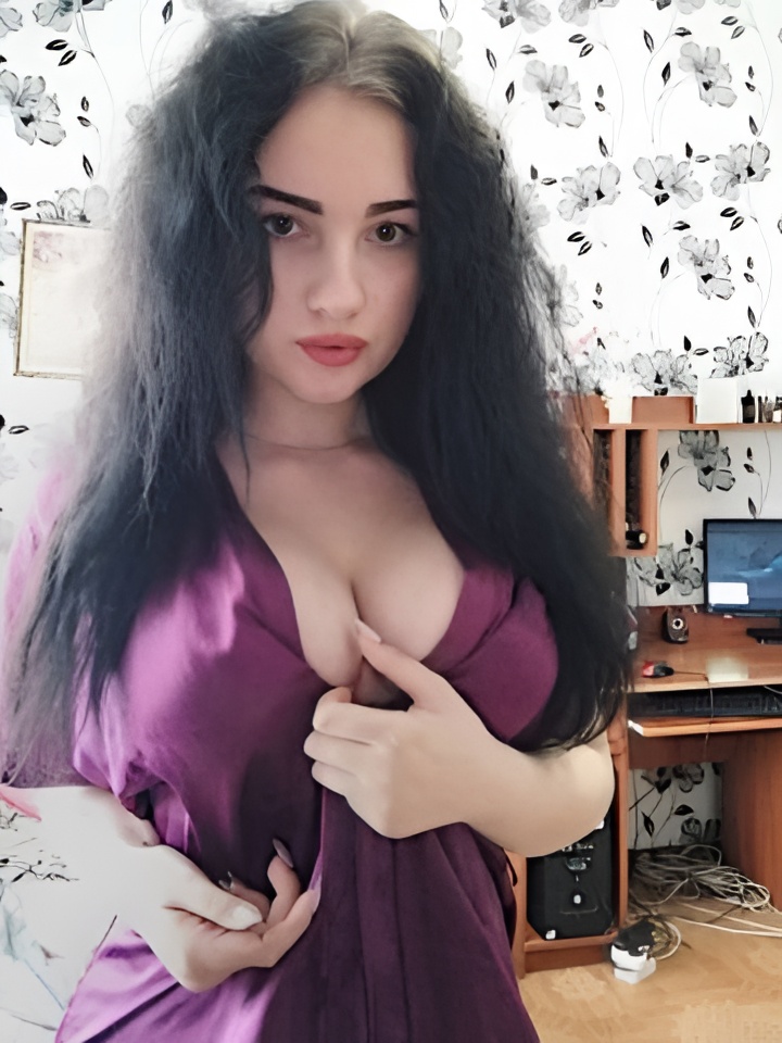 Кристина привлекальеная девушка из Владикавказа цена от 2000 руб