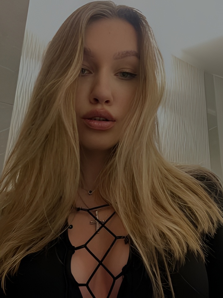 Магдалина привлекальеная девушка из Владикавказа цена от 2500 руб