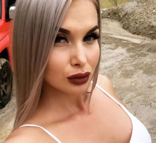 Владлена привлекальеная девушка из Владикавказа цена от 3000 руб