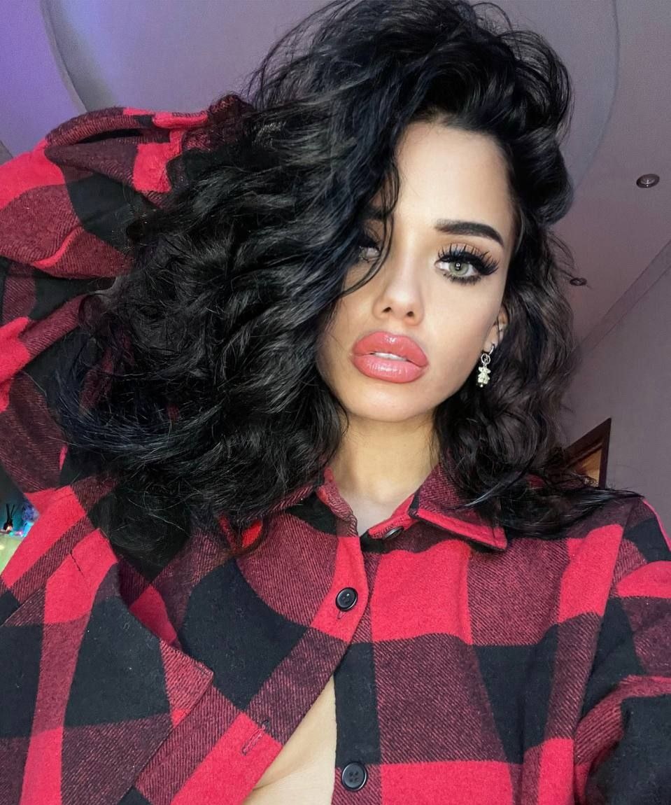 Ася привлекальеная девушка из Владикавказа цена от 8000 руб