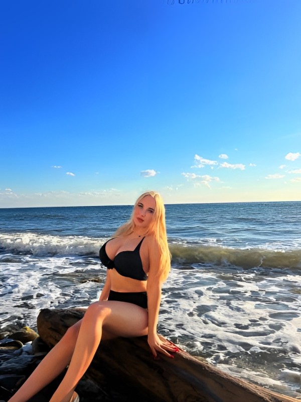 Арнелла привлекательная девушка из Владикавказа цена от 5000 руб