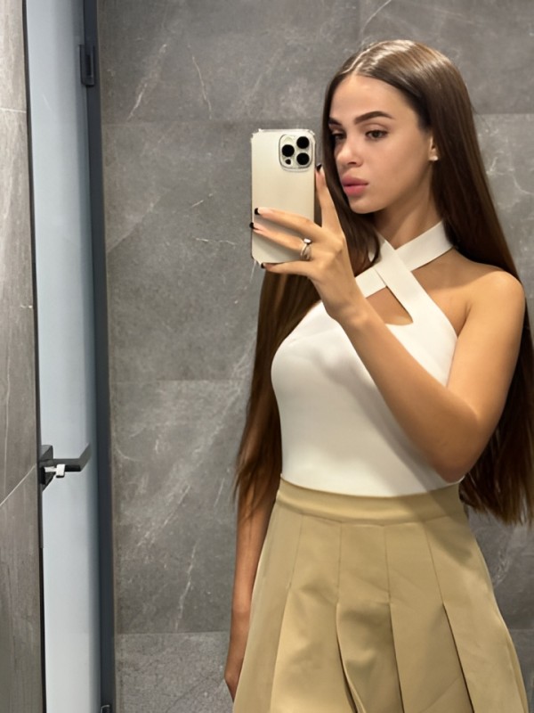 Марго привлекательная девушка из Владикавказа цена от 4000 руб