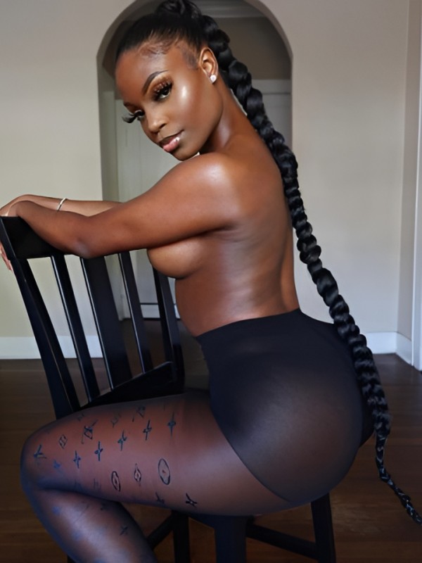 Сабина привлекательная девушка из Владикавказа цена от 5000 руб