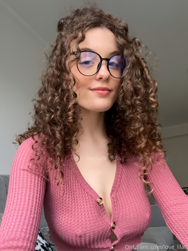 Виталина привлекательная девушка из Владикавказа цена от 2000 руб