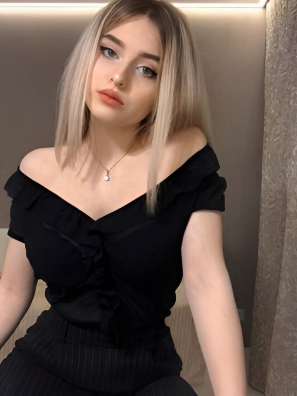 Владислава привлекательная девушка из Владикавказа цена от 4000 руб