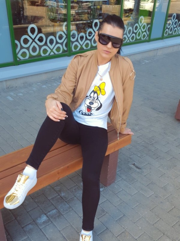 Светлана привлекательная девушка из Владикавказа цена от 3500 руб