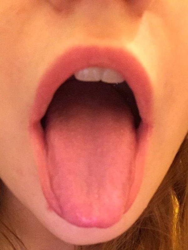 Юлька привлекательная девушка из Владикавказа цена от 3500 руб