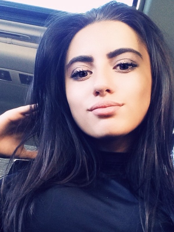 Лиля привлекательная девушка из Владикавказа цена от 3500 руб