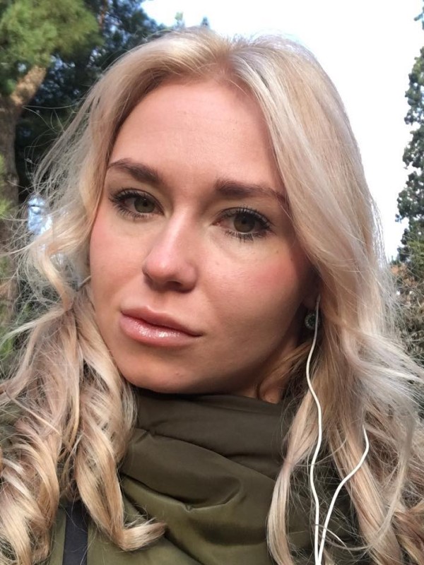 Анька привлекательная девушка из Владикавказа цена от 3500 руб